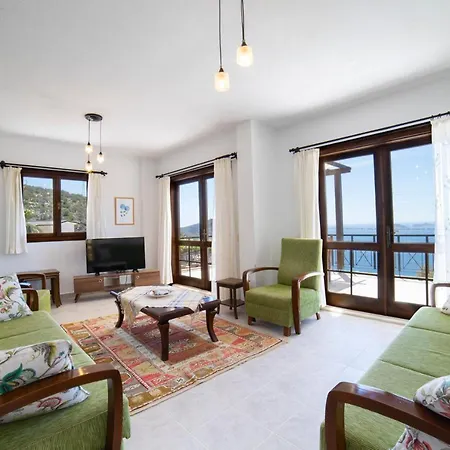 Mira Kalkan -close To Center- 카스
