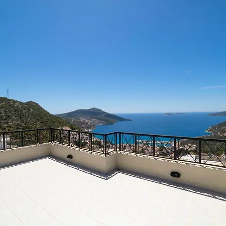 Mira Kalkan -close To Center- 빌라 *
