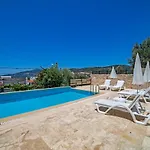 Mira Kalkan -close To Center- Kaş